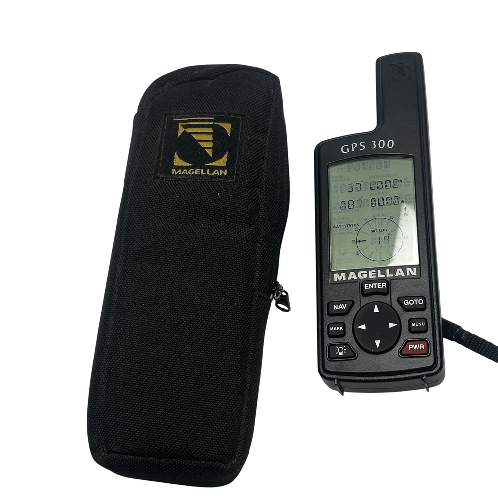 Magellan GPS‎ 300 Handheld Satellite Navigator with Protective Case Black